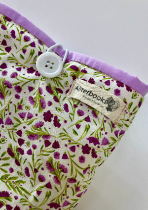 Funda libro abril